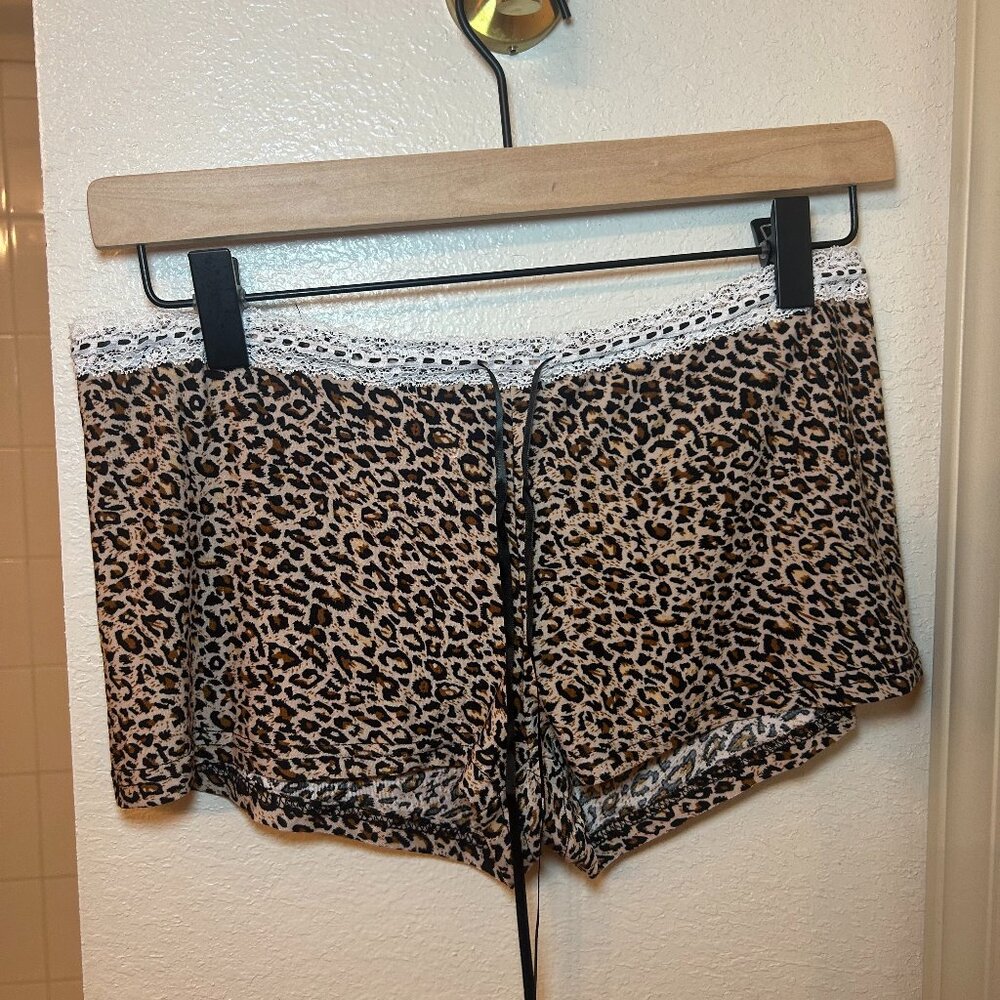 NWOT Women's Cheetah Print Shorts